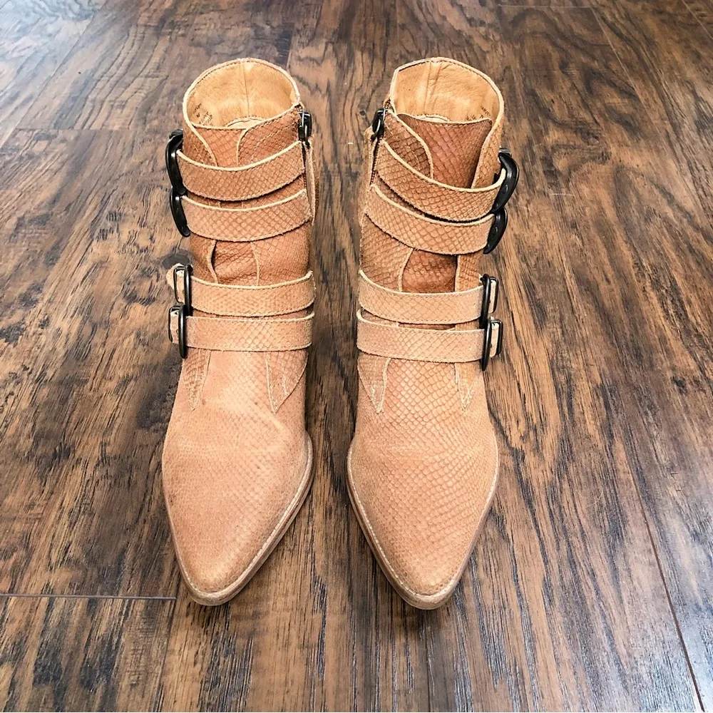 Matisse • Harvey Multi-Strap Boot embossed leather buckle tan western ankle - Image 3