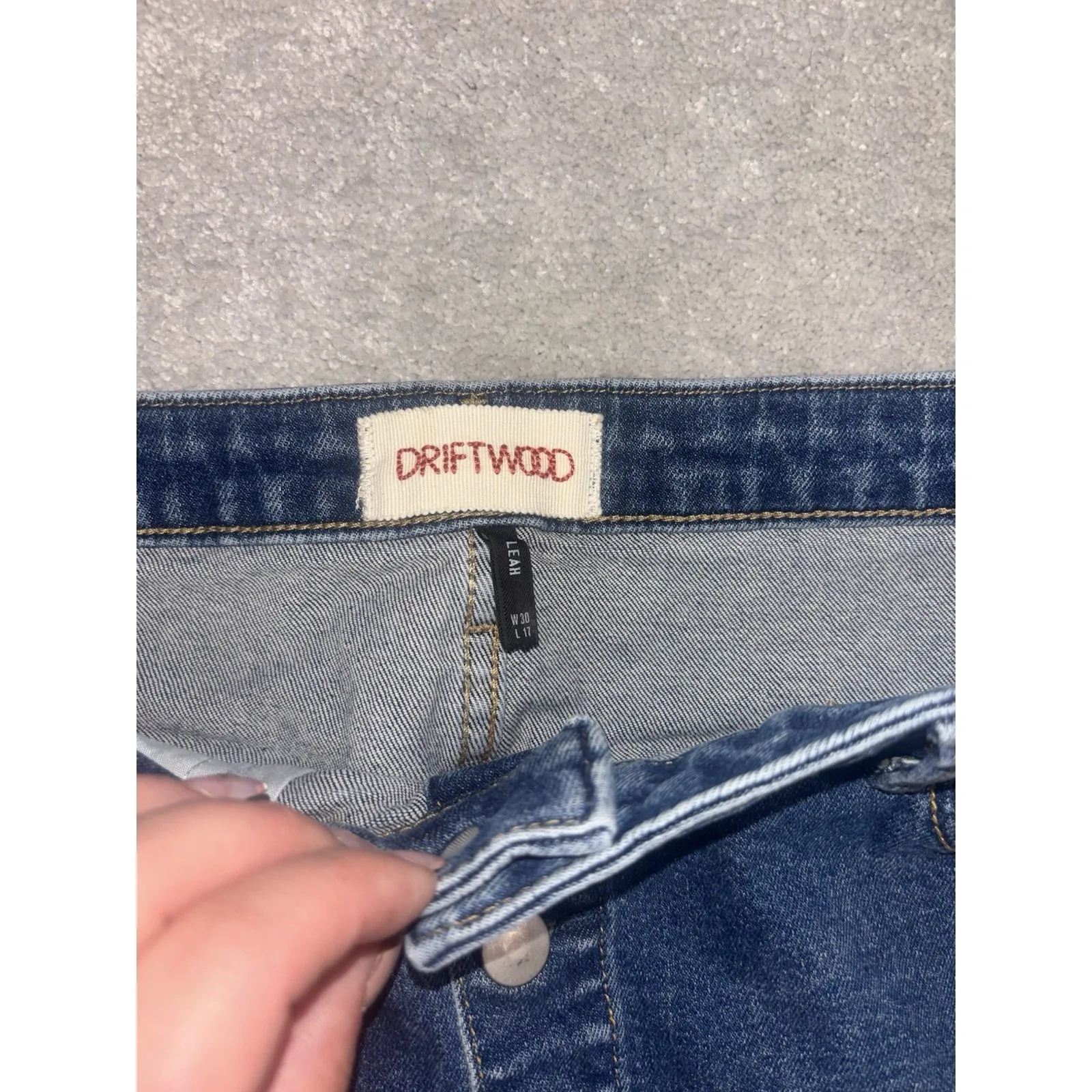 Free People Driftwood Leah Denim Floral Mini Skirt Size 30‎ in Butterfly Effect - Image 3