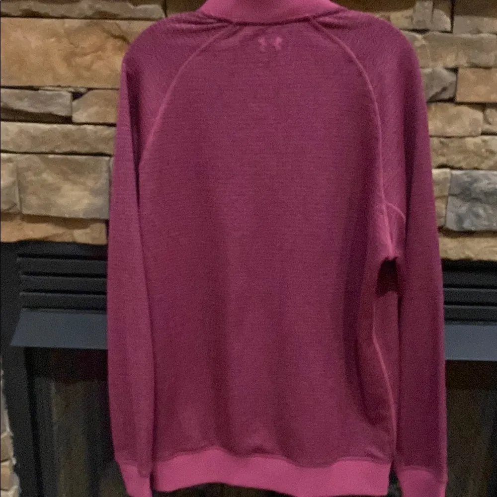 Under Armour burgundy half zip  Pullover Jacket nwot - Image 3