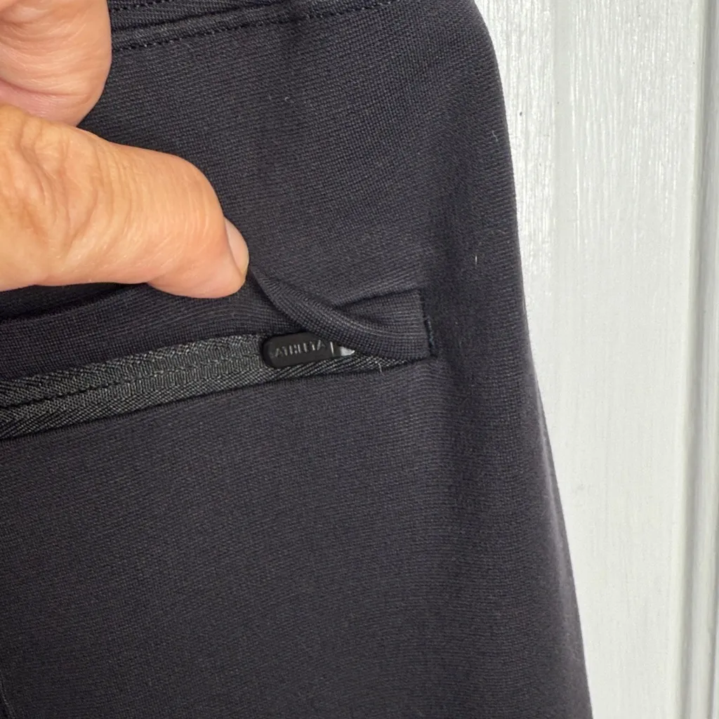 Athleta Eastbound Straight Pant in Black W1932 Sz 4 - Image 8