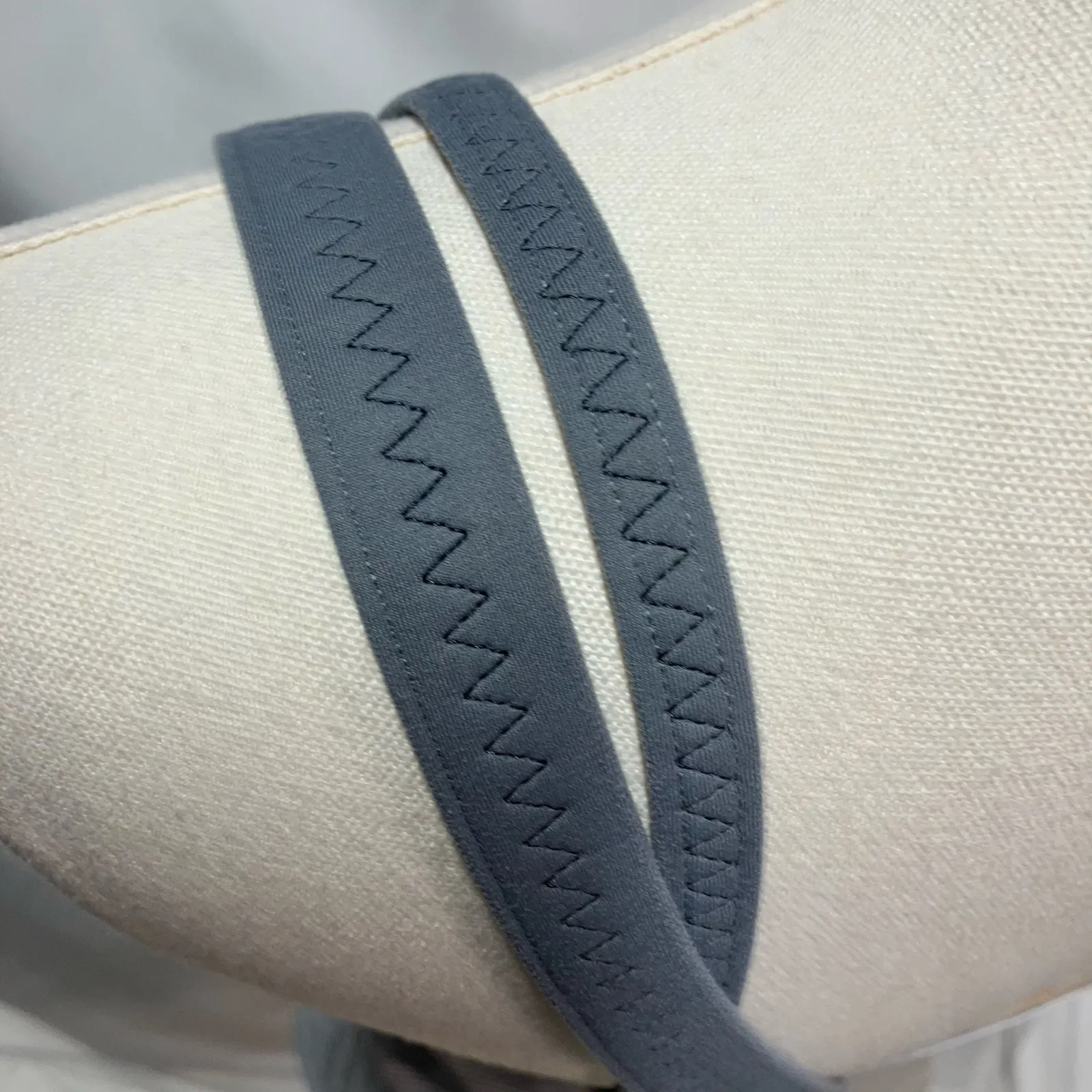 Lululemon Active Strength Tank Womens 8‎ Ghost Blurred Grey Mini Stripe / Coal - Image 10