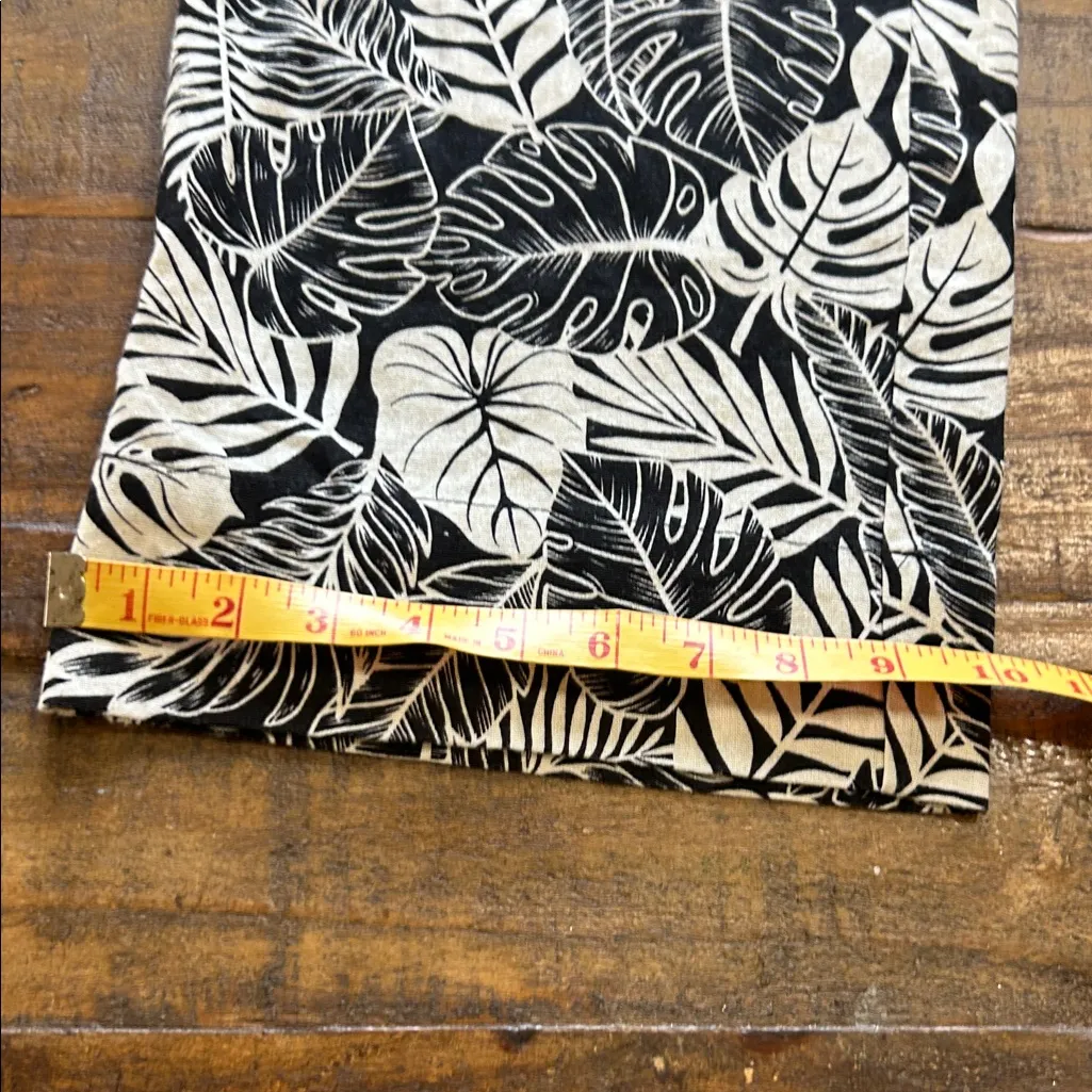 Calvin Klein Black and White Leaf Print Pants - Image 6