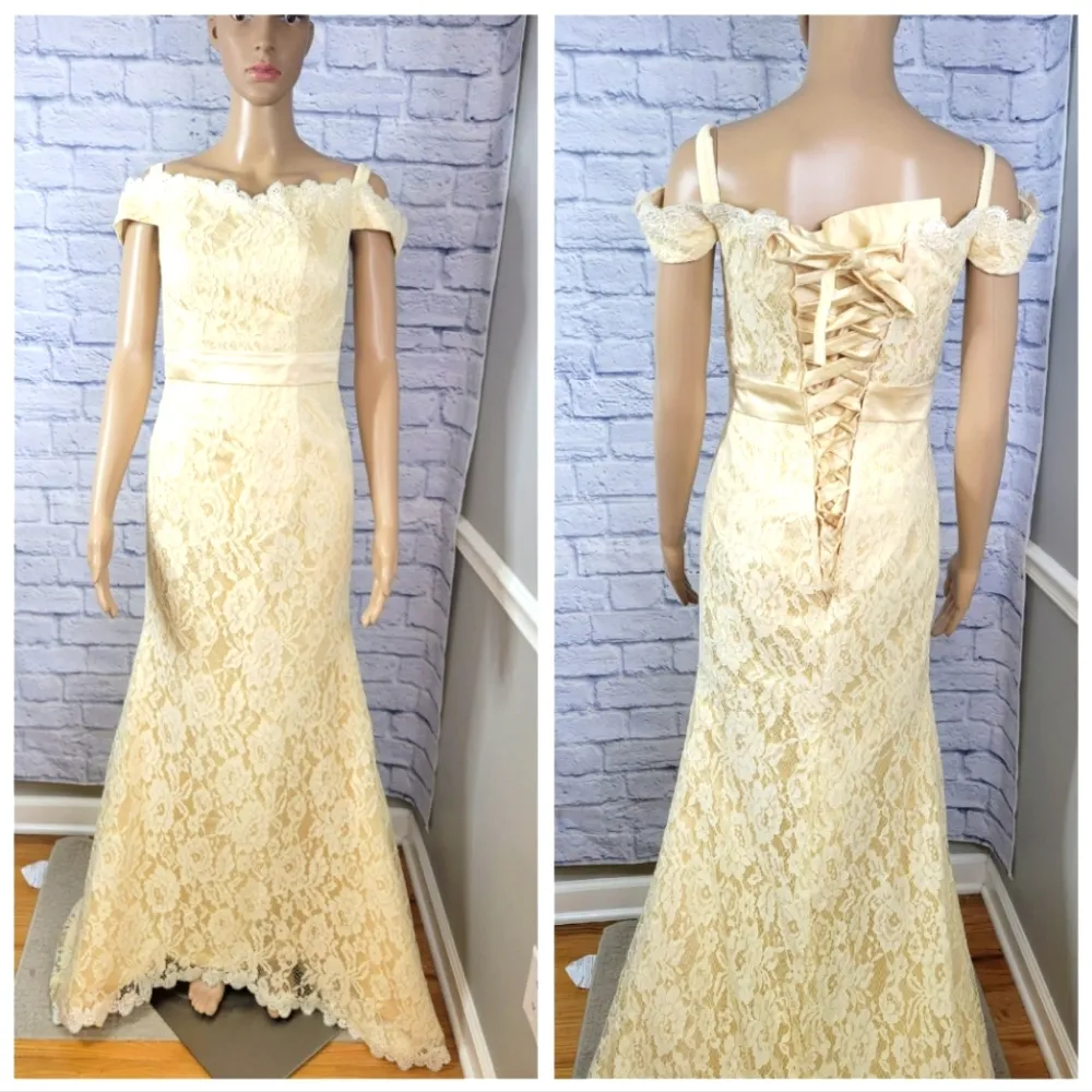 Vintage Ivory & Lace Mermaid Wedding/ Formal Dress Size Unknown - Image 2