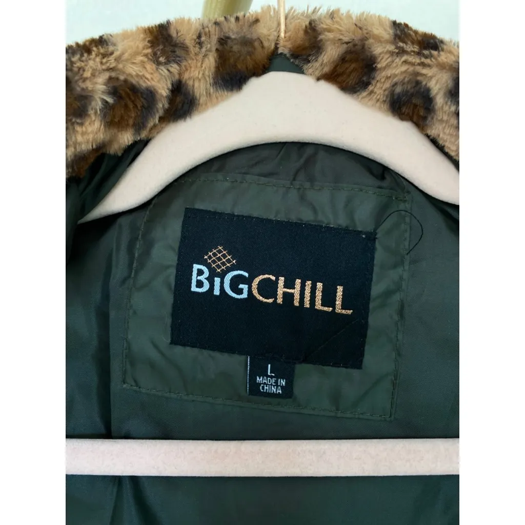 Big Chill Quilted Down Coat Dark Green Leopard Faux Fur Hood Streetwear City Y2K Size L - Image 5
