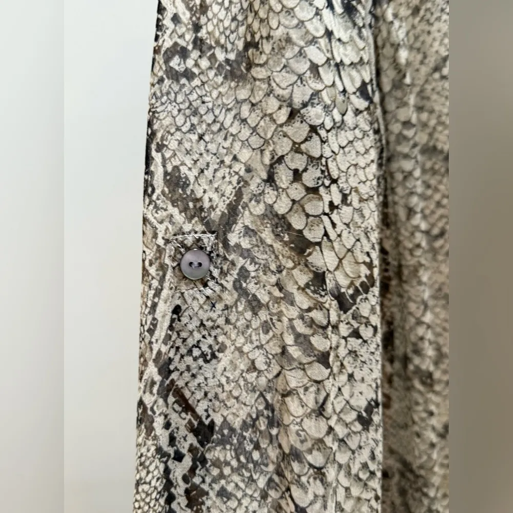 EQUIPMENT FEMME 100% Silk Python Print Button Up Blouse Semi Sheer Blouse Small - Image 10