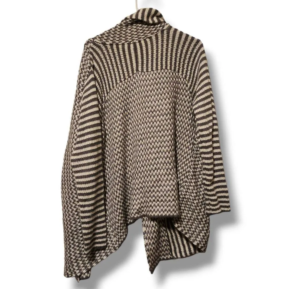 I Heart Ronson Women’s Grey Striped Silhouette Open‎ Front Sweater sz L Preppy - Image 3