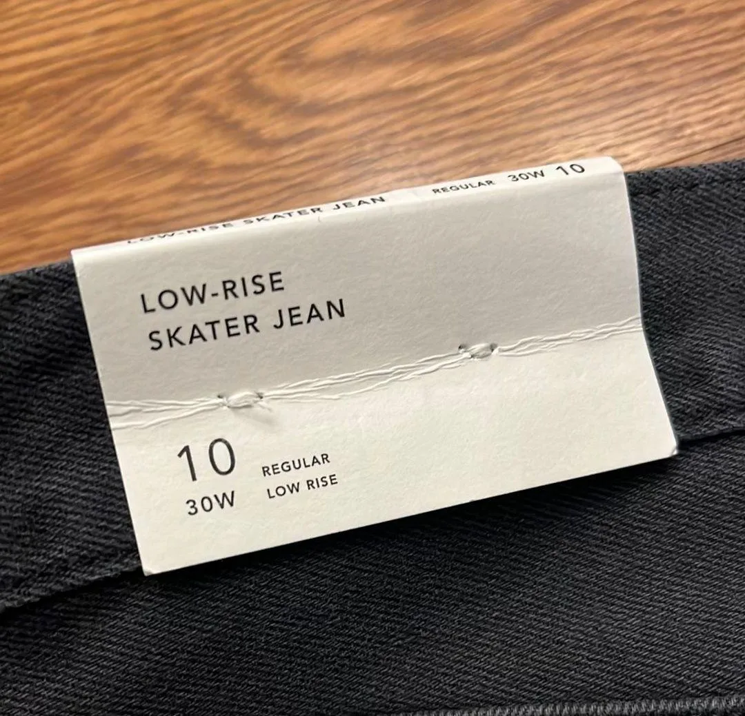 Outfitters Jeans - Image 6