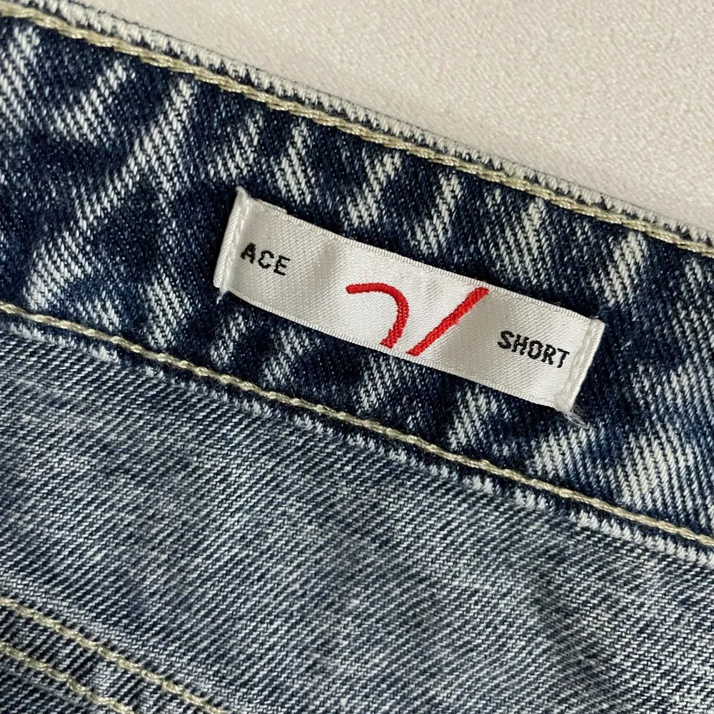 NWT Vigoss® Stars ACE 3" High Rise Denim Shorts | Size 31 Raw Hem - Image 8