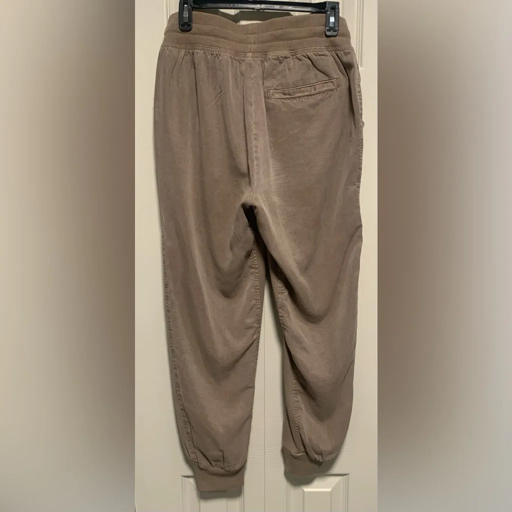 Aerie Super Soft Tan/ Khaki Jogger Pants Size Small - Image 3
