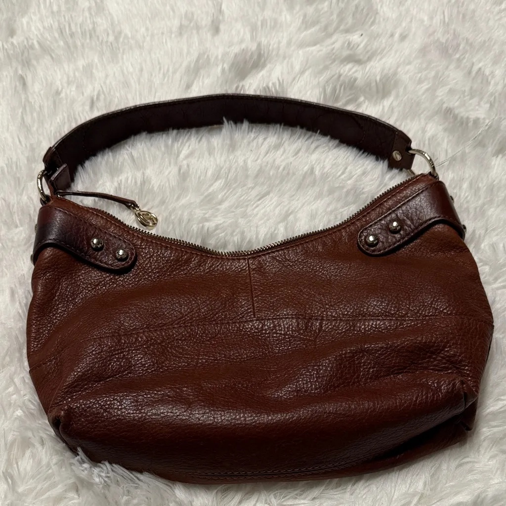 Elegant Brown Leather Shoulder Bag - Image 5