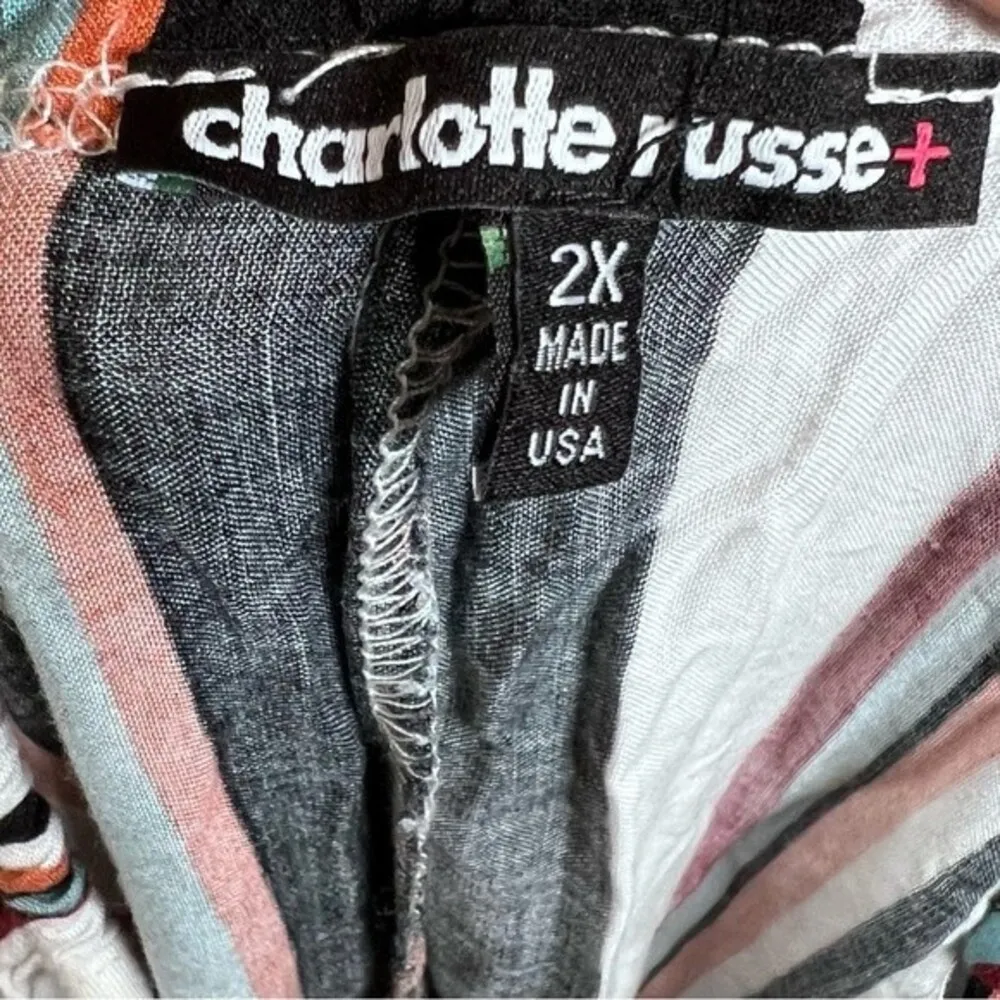 Suspended neckline keyhole front striped dress size 2X - Image 4