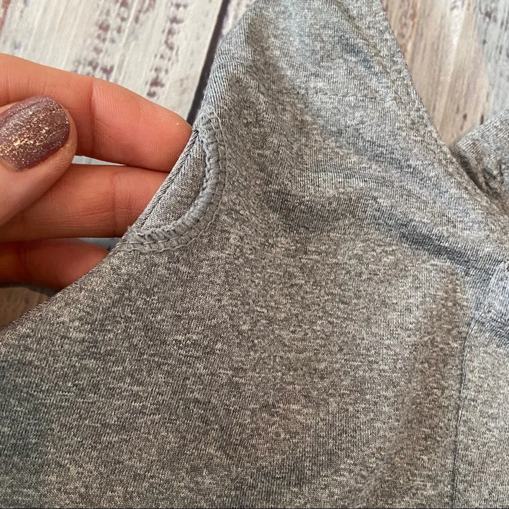 R 8 Activewear Gray and Neon Yellow Sports Bra. Size XSmall. - Image 8