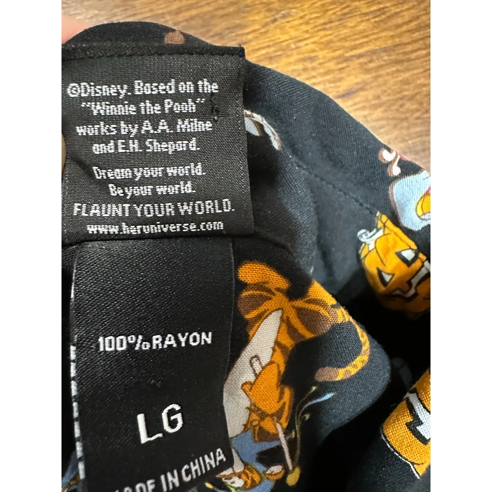 Disney Winnie The Pooh Halloween Women Large Button Her Universe All Over Print - Image 8