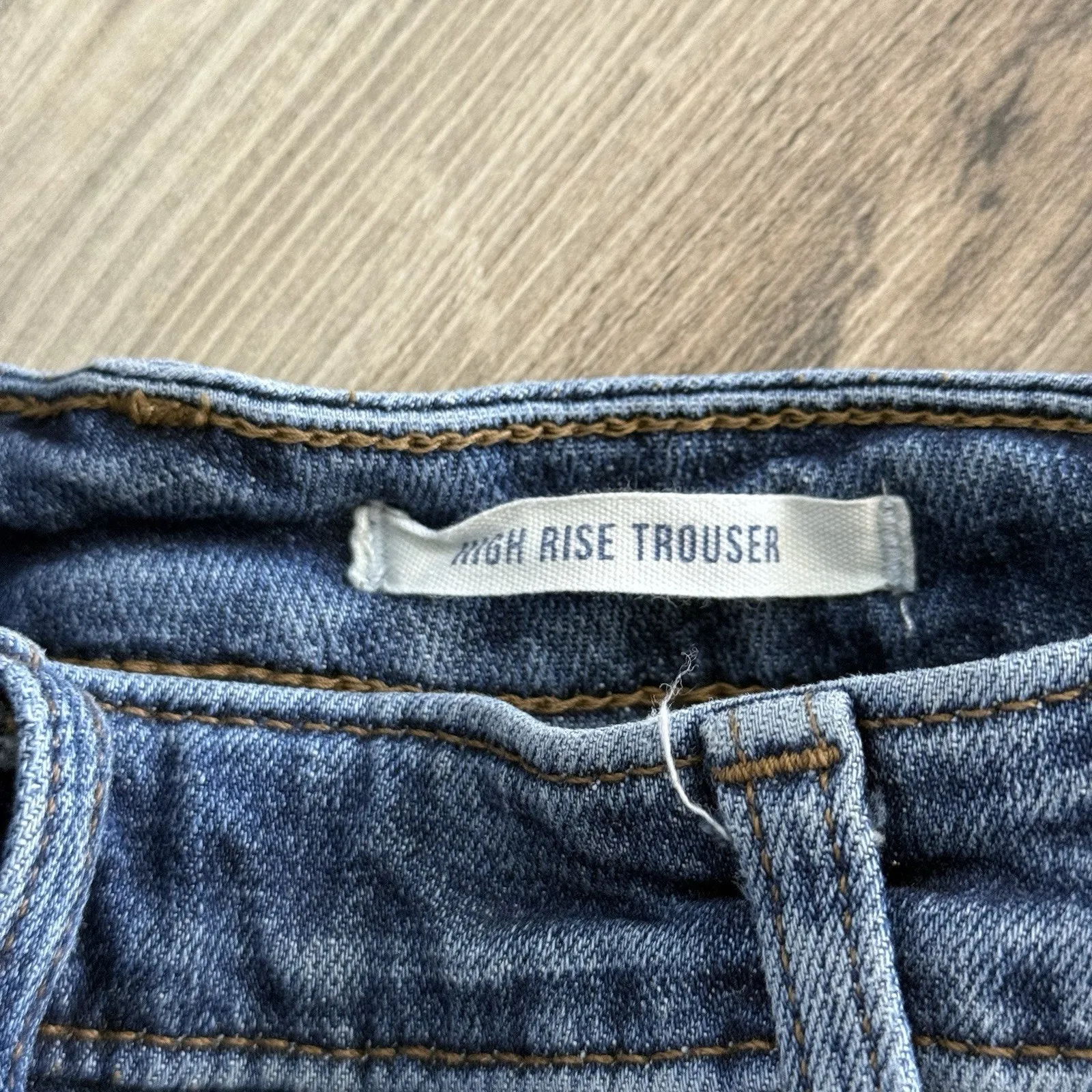 Wrangler High Rise Trouser Flare Jeans Women’s Size 27x34 Dark Wash - Image 8