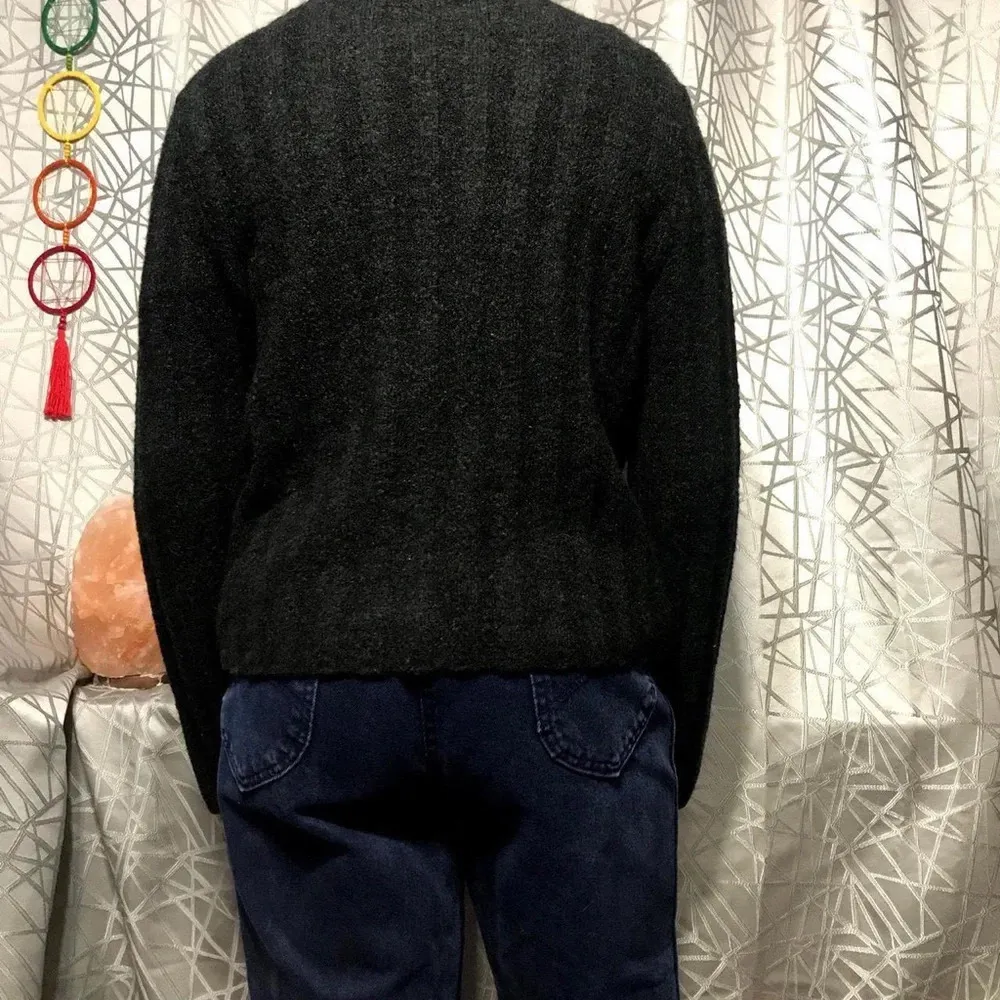 HM dark Grey ribbed sweater 
Women’s size large - Image 2