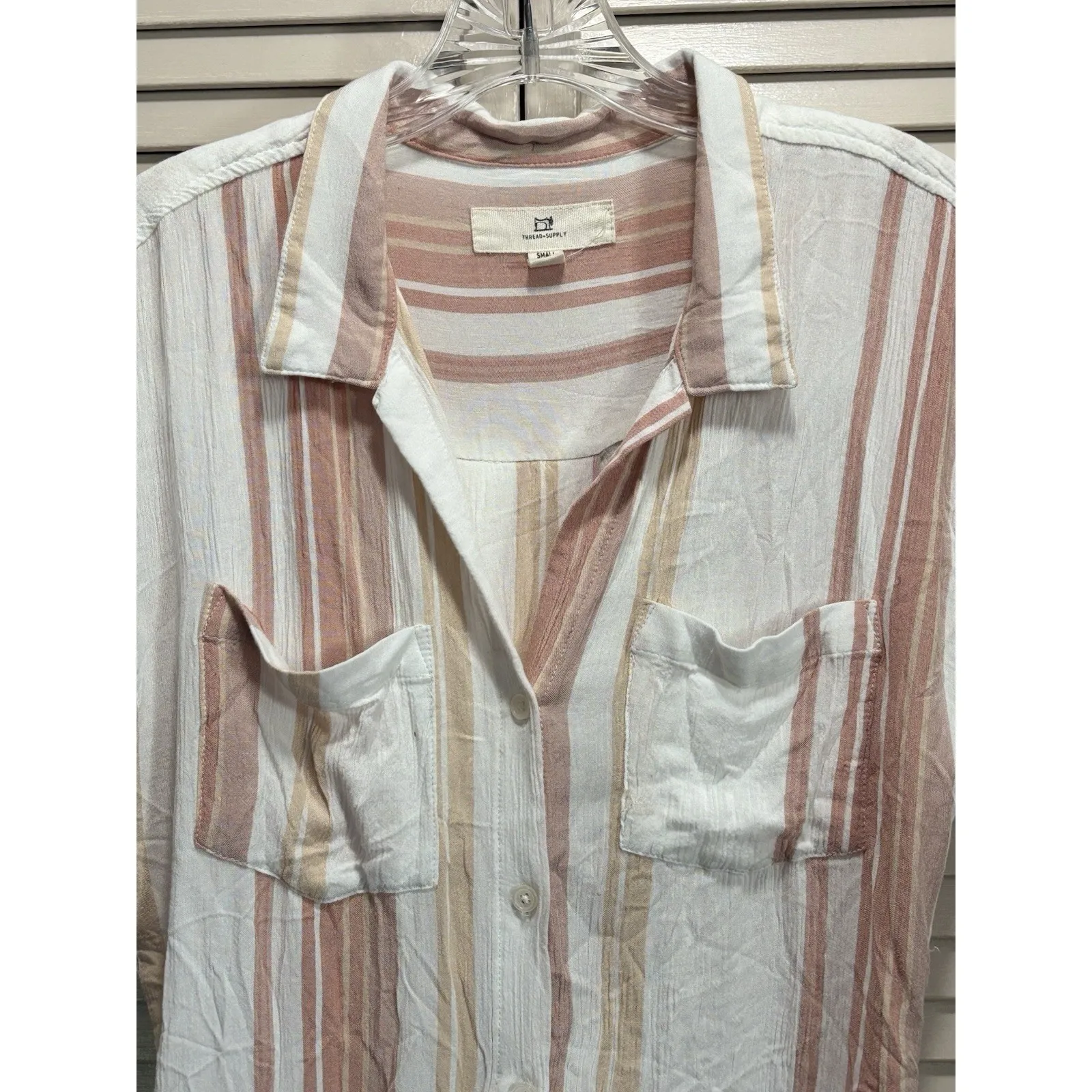 Thread & Supply Peach/White‎ Stripe Short Sleeve Collared Button Up Top Sz Small Pink - Image 2