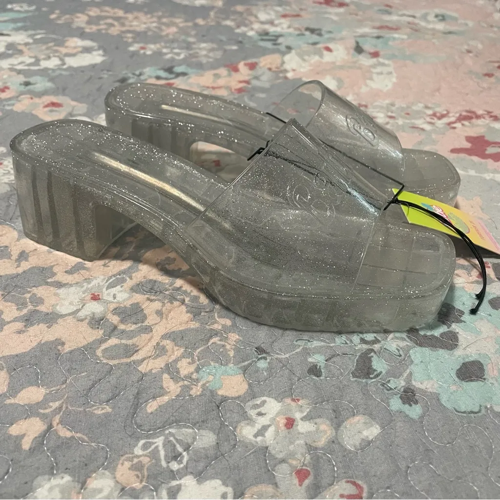 Forever 21 x Barbie Clear & Glitter Jelly Block-Heel Sandals - Image 3