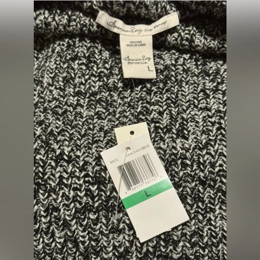 NWT American Rag Black and White Knit Funnel Neck Pullover size large - Image 4