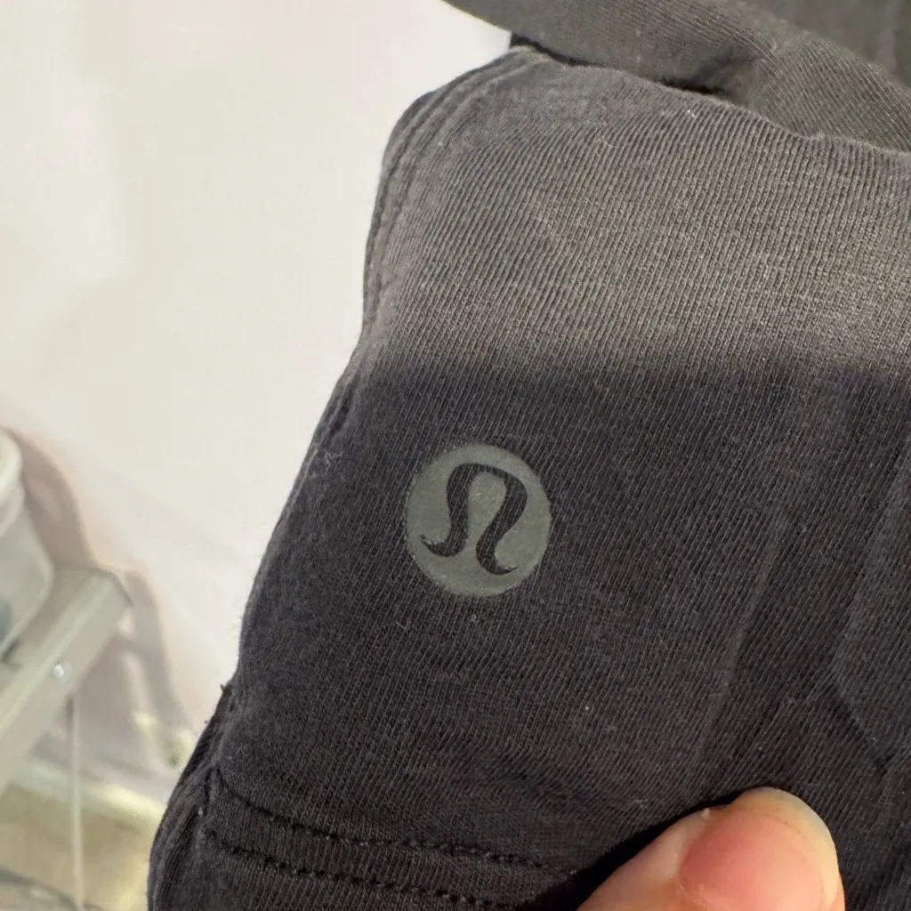 Black cotton Lululemon all yours tee - Image 3