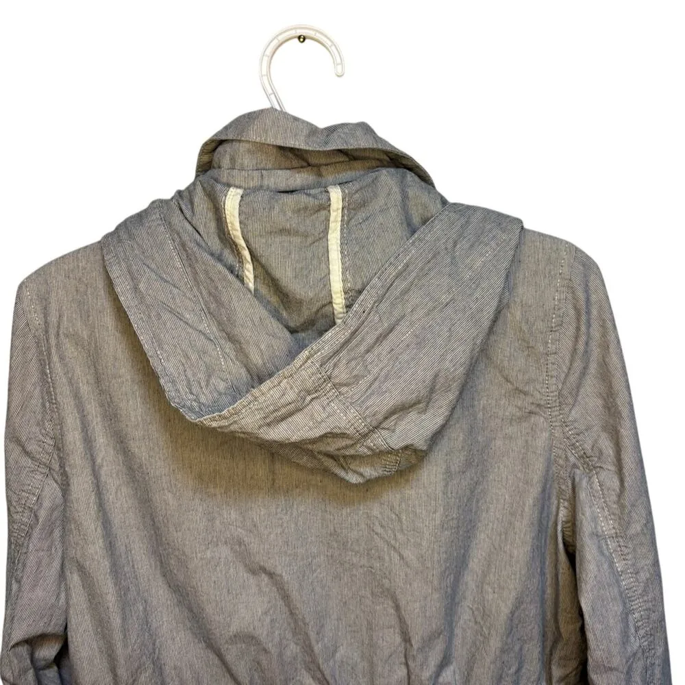 Label of Graded Goods H&M SZ 8 Black & White Pinstripe Fit & Flare Peplum Jacket - Image 13