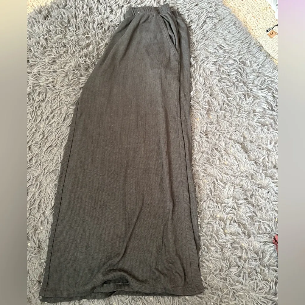 Stars Above Gray Pants - Image 3