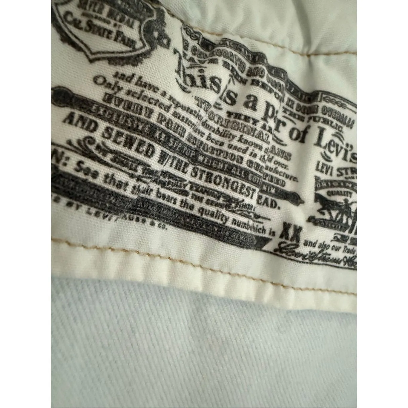 Levi’s 501 White Cut Off Denim Shorts 26 - Image 10