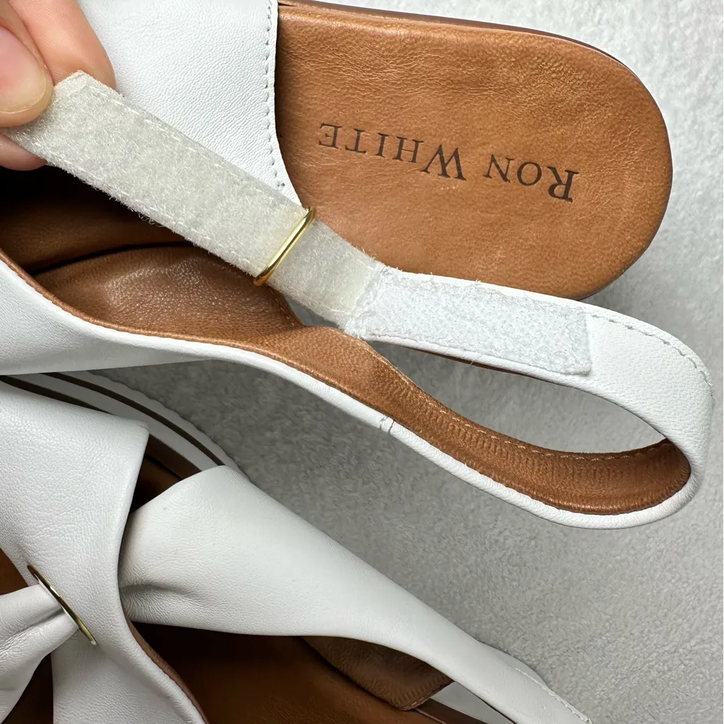 Ron White Priya Lightweight Leather Wedge Sandal in White and Gold Accents Size 11 - Image 7