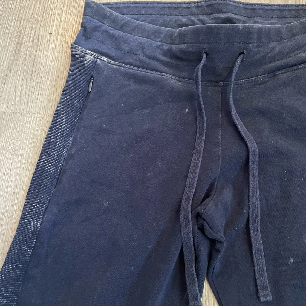 PINK Yoga Navy Blue Washed Jogger Leggings size Medium - Image 3