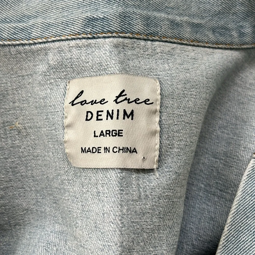 Love Tree Women's Juniors Cropped Denim Ripped Jean Jacket - Image 2