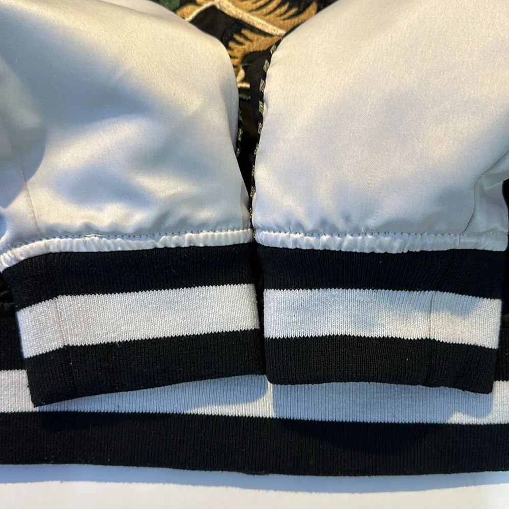 Souvenir Satin Embroidered Jacket with Tigers and Palm Trees Black Size M - Image 13