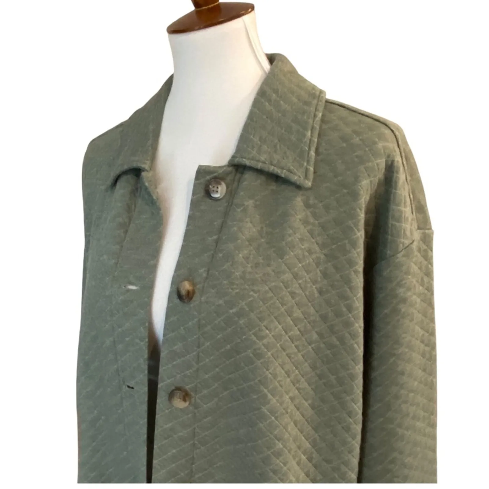 J. Jill Medium Quilted Jacket Shacket Sweater Cardigan Button Front Winter Green - Image 5