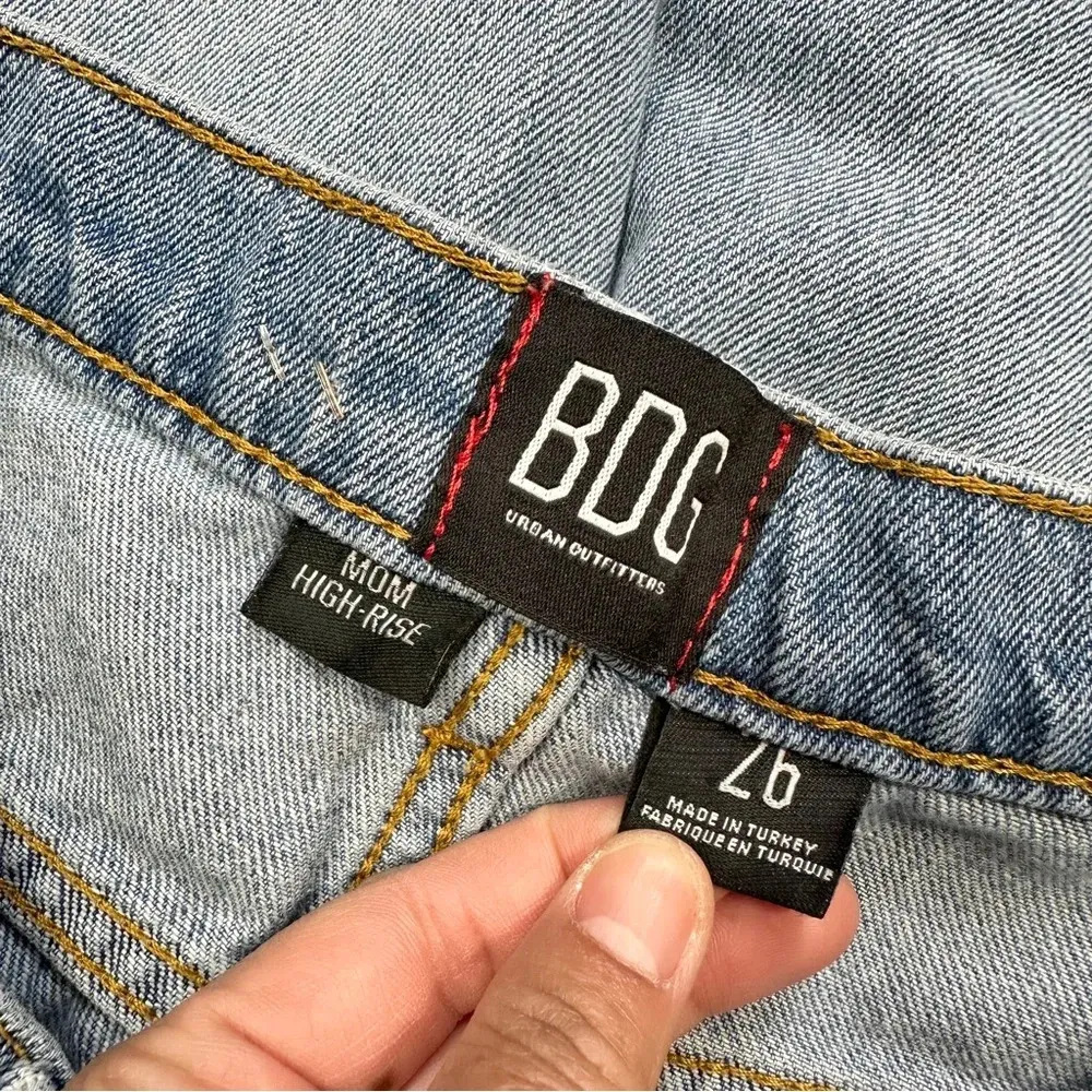 BDG Mom High Rise Distressed Jeans Light Wash Busted Knee Destroyed Holes 26 - Image 9