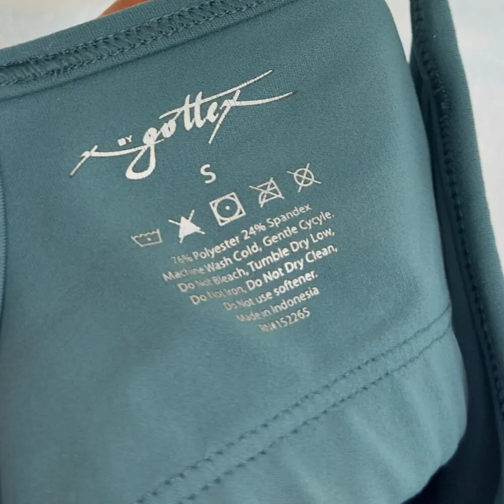 X BY GOTTEX Cropped Cami Tank in Jade Size Small - Image 3