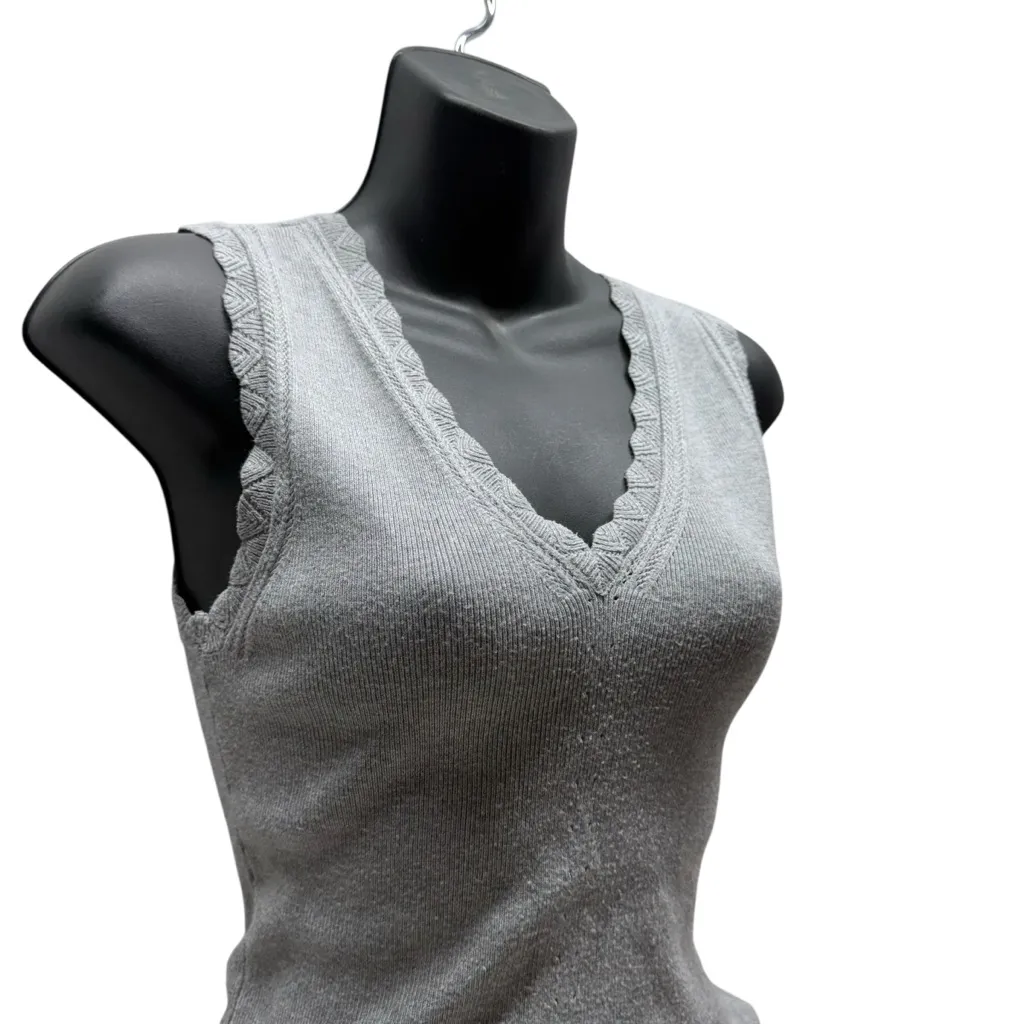 Catherine Malandrino Grey Ribbed Knit Scalloped V-Neck Tank Top - Image 2