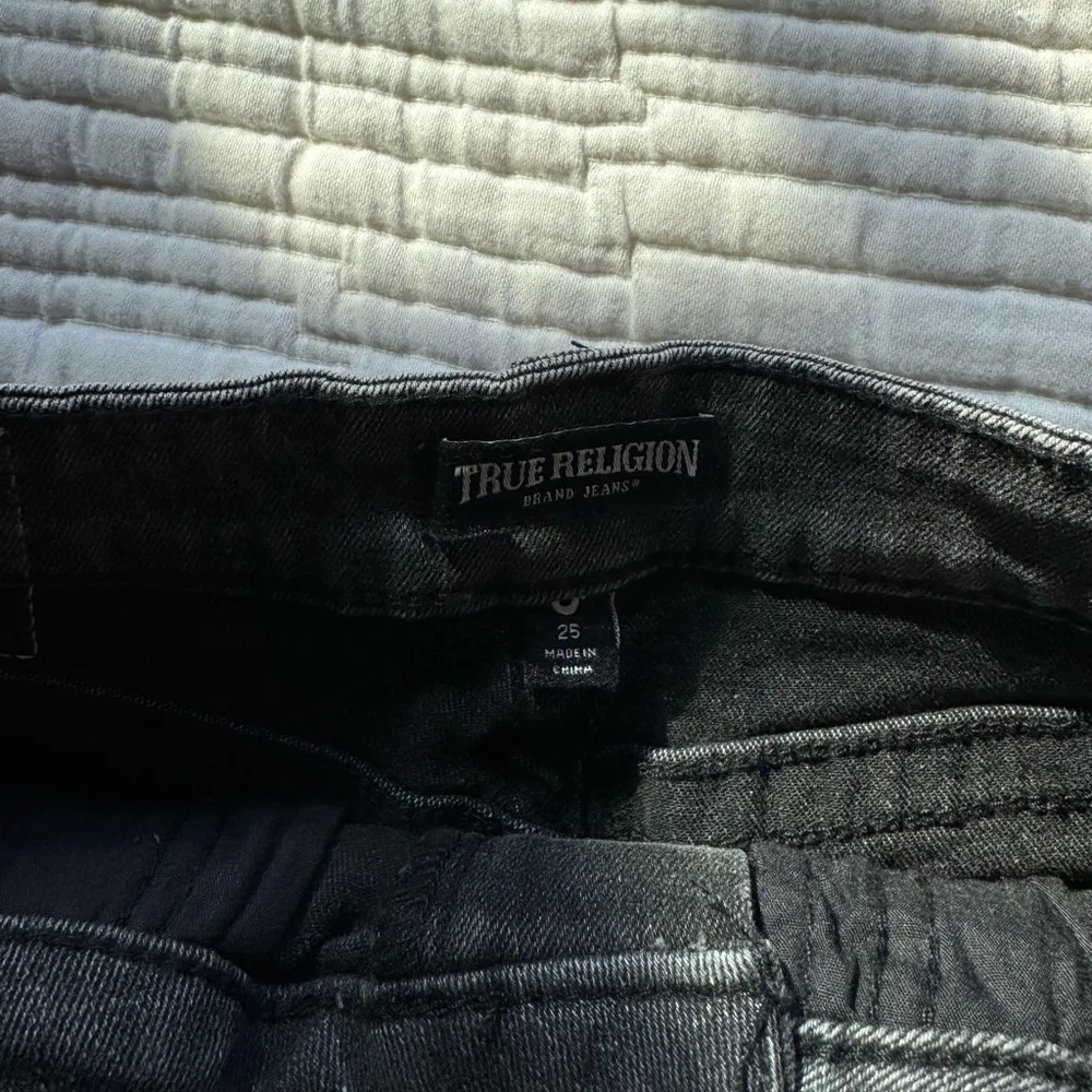 CHEEKY FRAYED SHORT - Image 7