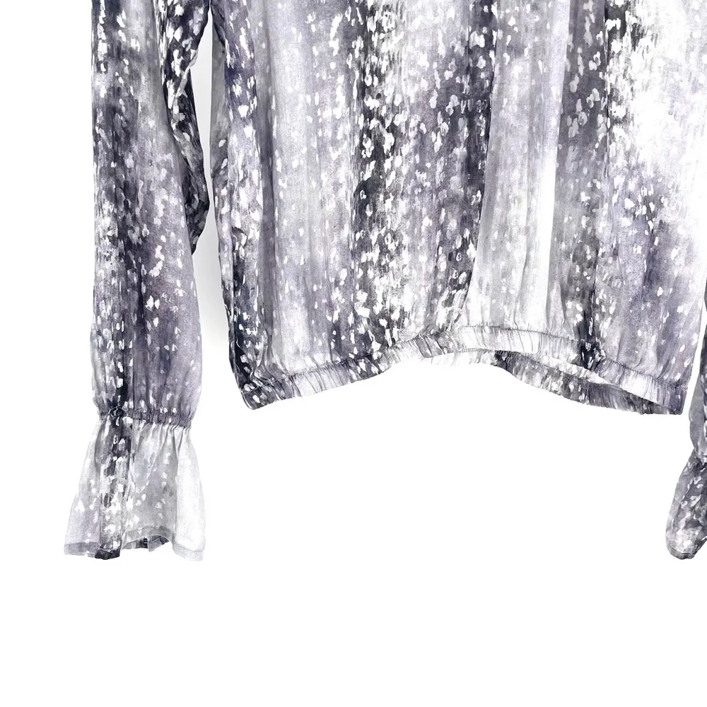 REVOLVE Bella Dahl Elastic Waist & Wrist Snowflake Flowy Loose Fit Blouse Top - Image 5