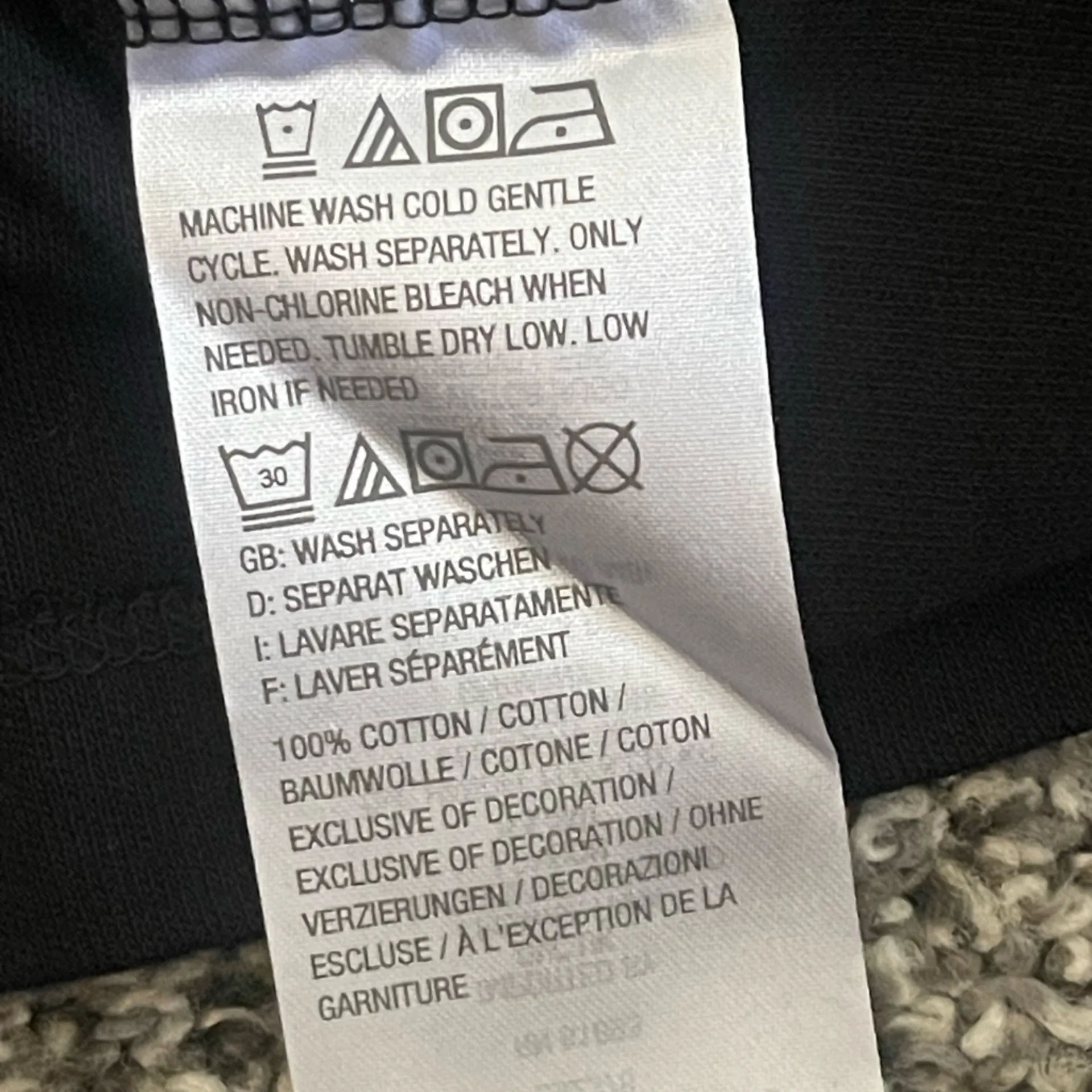 New Isaac Mizrahi Live Essentials Pink and Black V-Neck Long Sleeve shirt set M - Image 4