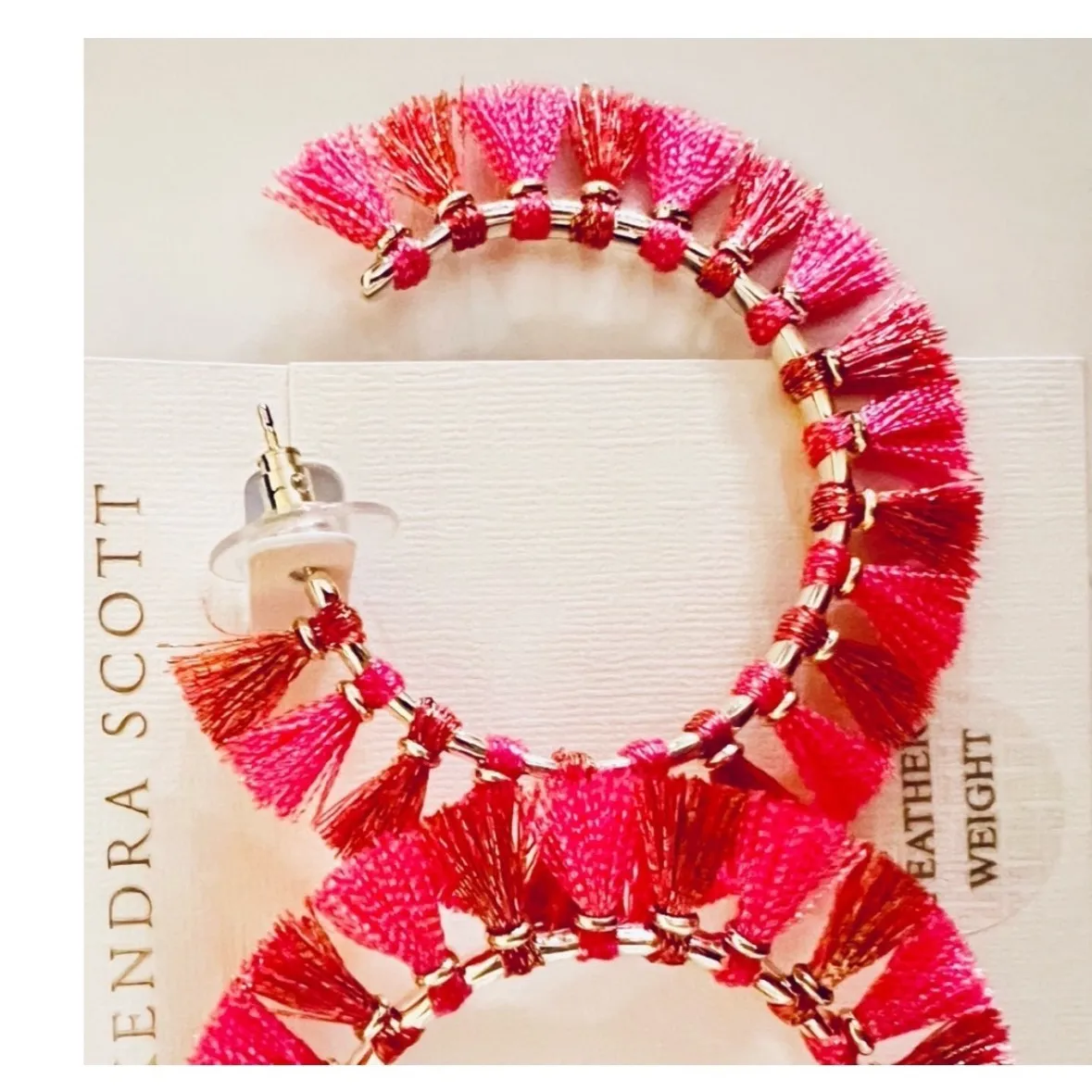 KENDRA SCOTT NEW Evie Hoop Fringe Tassel Pink Gold Plated Earrings - Image 3