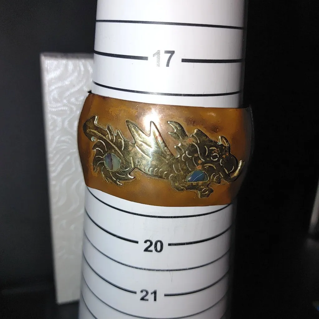Dragon Mexican Copper Cuff Bracelet MCM Vintage Brass Dragon Abalone 1 Inch Wide Size M - Image 8