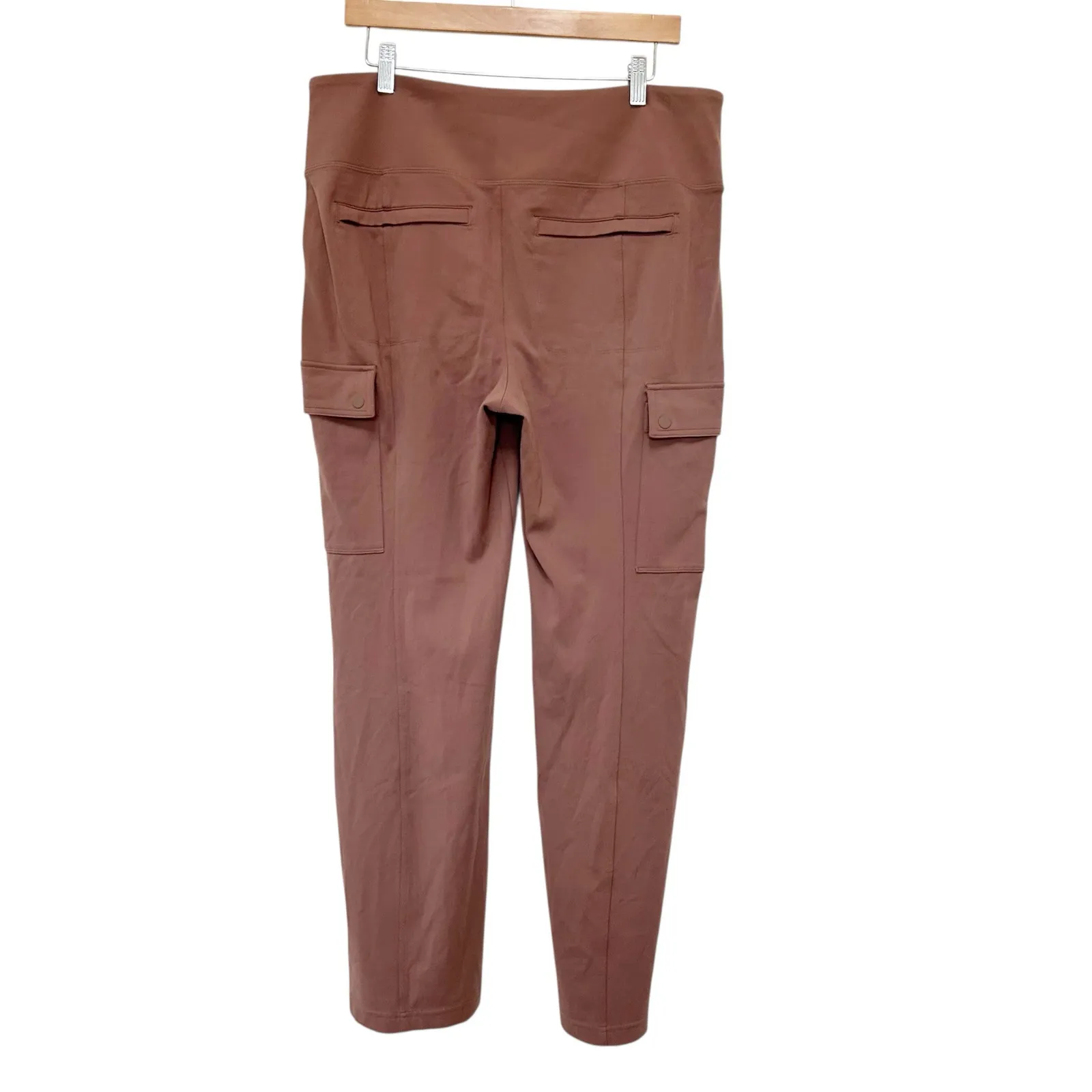 Athleta Delancey Straight Cargo Pants Sz 1X - Image 5