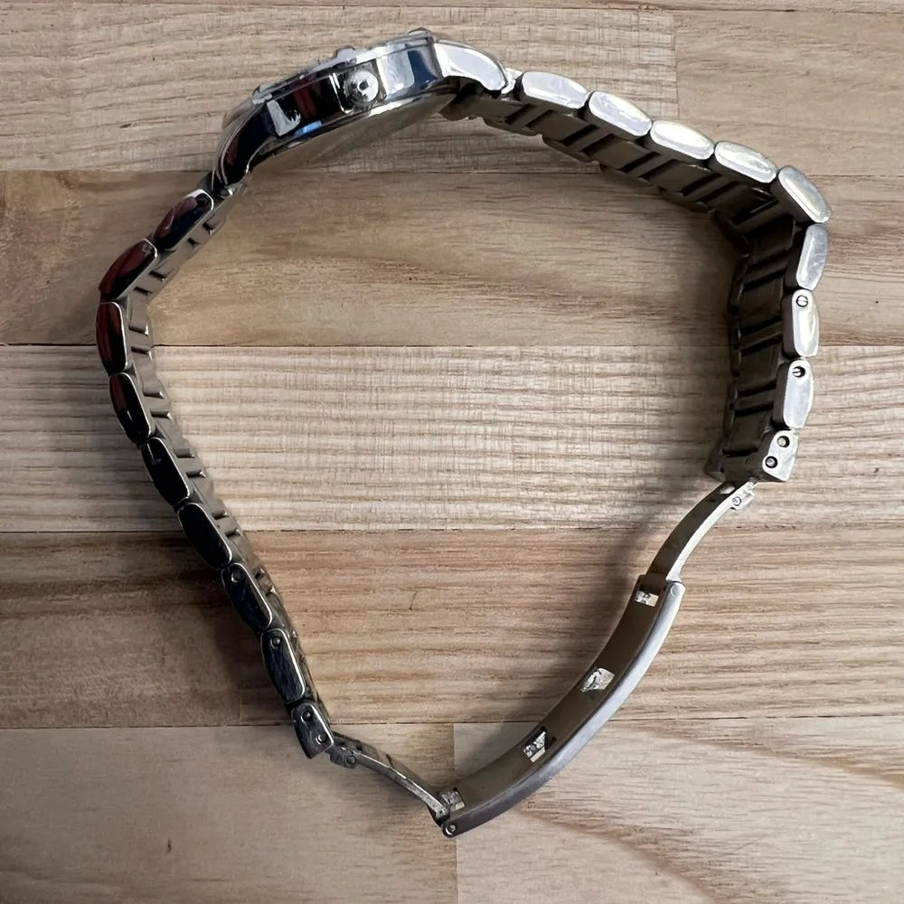 Bulova Ladies Watch Marine Star Genuine Diamonds White Pearl Dial 96R105 - Image 8