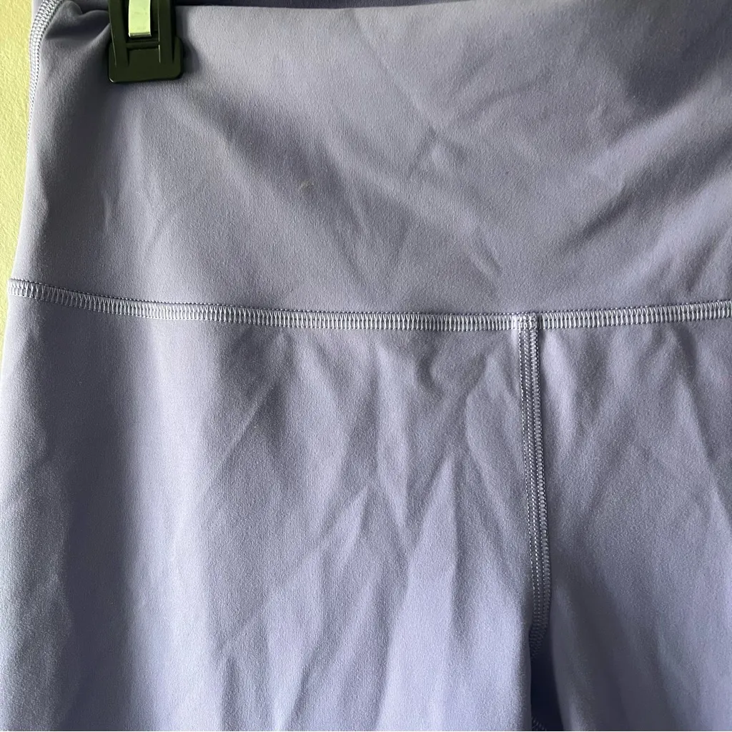 Lululemon Purple Wunder Under Leggings Size 12 - Image 2
