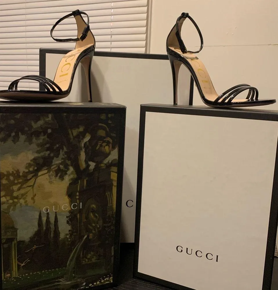 🎉HP🎉NIB Gucci Vernice Crystal Nero Stiletto Pump - Image 2
