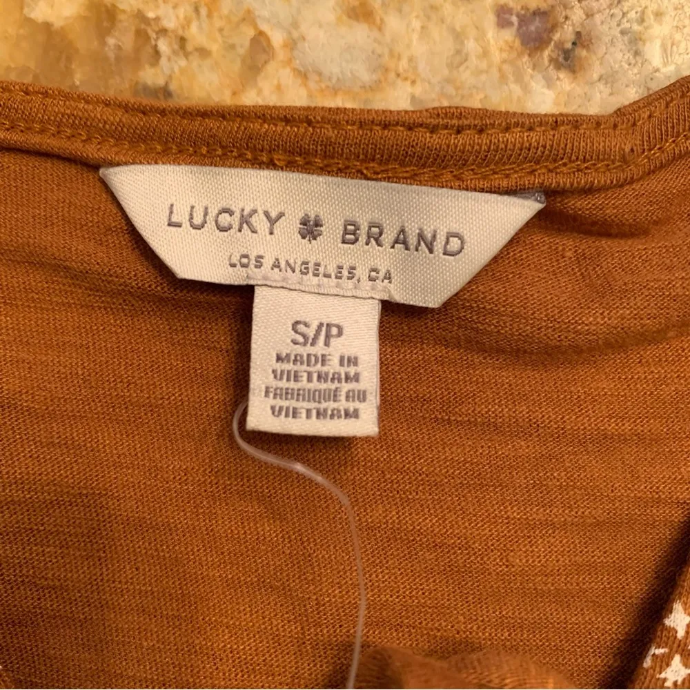 New NWT Lucky Brand Top Size S Small Rust Tassel Popover Boho  Blouse Rtl $50 - Image 6