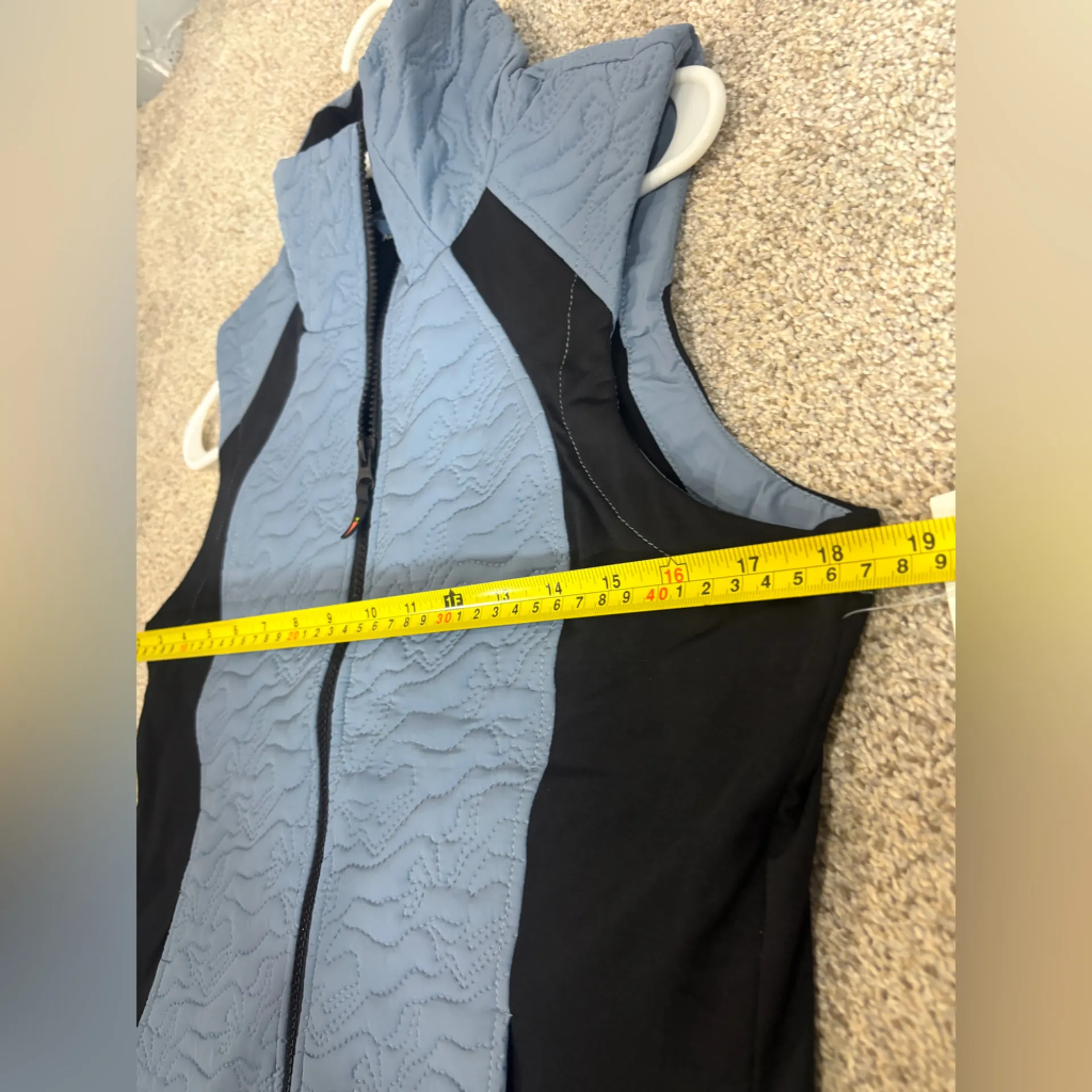 NEW!KERRITS UNBRIDLED HORSE QUILTED VEST DRIFTWOOD COLOR SMALL EQUESTRIAN RIDING - Image 8