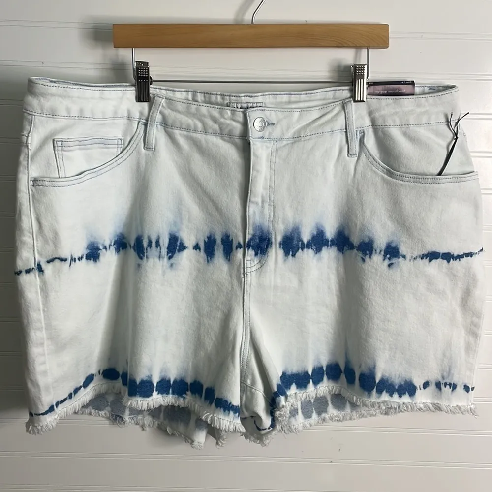 Ava & Viv denim jean shorts tie dye no gap waistband white blue bottom Sz 24W - Image 7