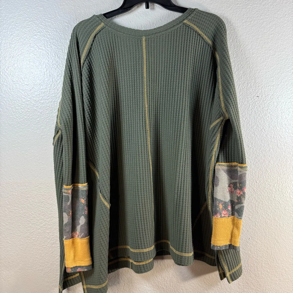 We the free Olive Green oversized Sweater SZ:XS - Image 4