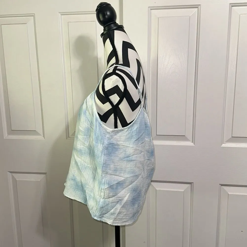 Universal Threads UNIVERSAL THREAD Blue & White Gauze Tank Top - Image 2