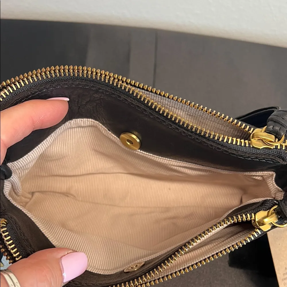 Margot New York | Classic Black Crossbody Bag w/ Matching Wallet - Image 7