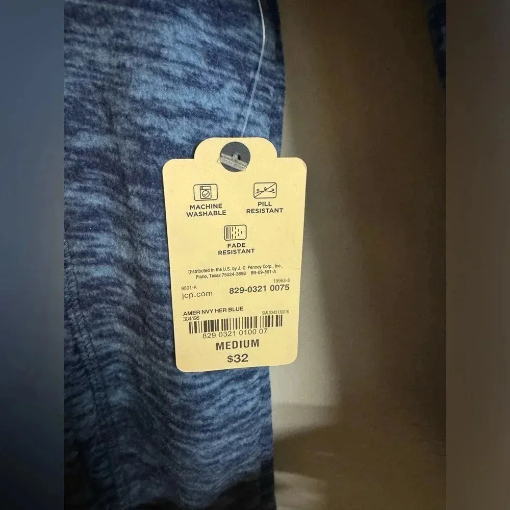 St.John's Bay women’s Classic 1/4 Zip Sweatshirt Women's Size M Navy warm winter - Image 4